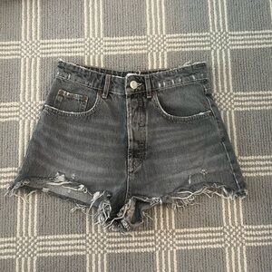 Zara Jean shorts: grey wash